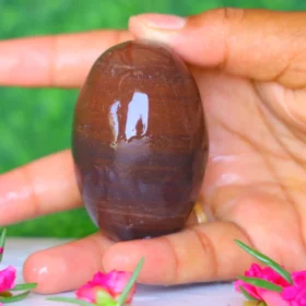 Shivling - Har Shivling mein basi hai Bhagwan Shiv ki divya upasthiti 🔱