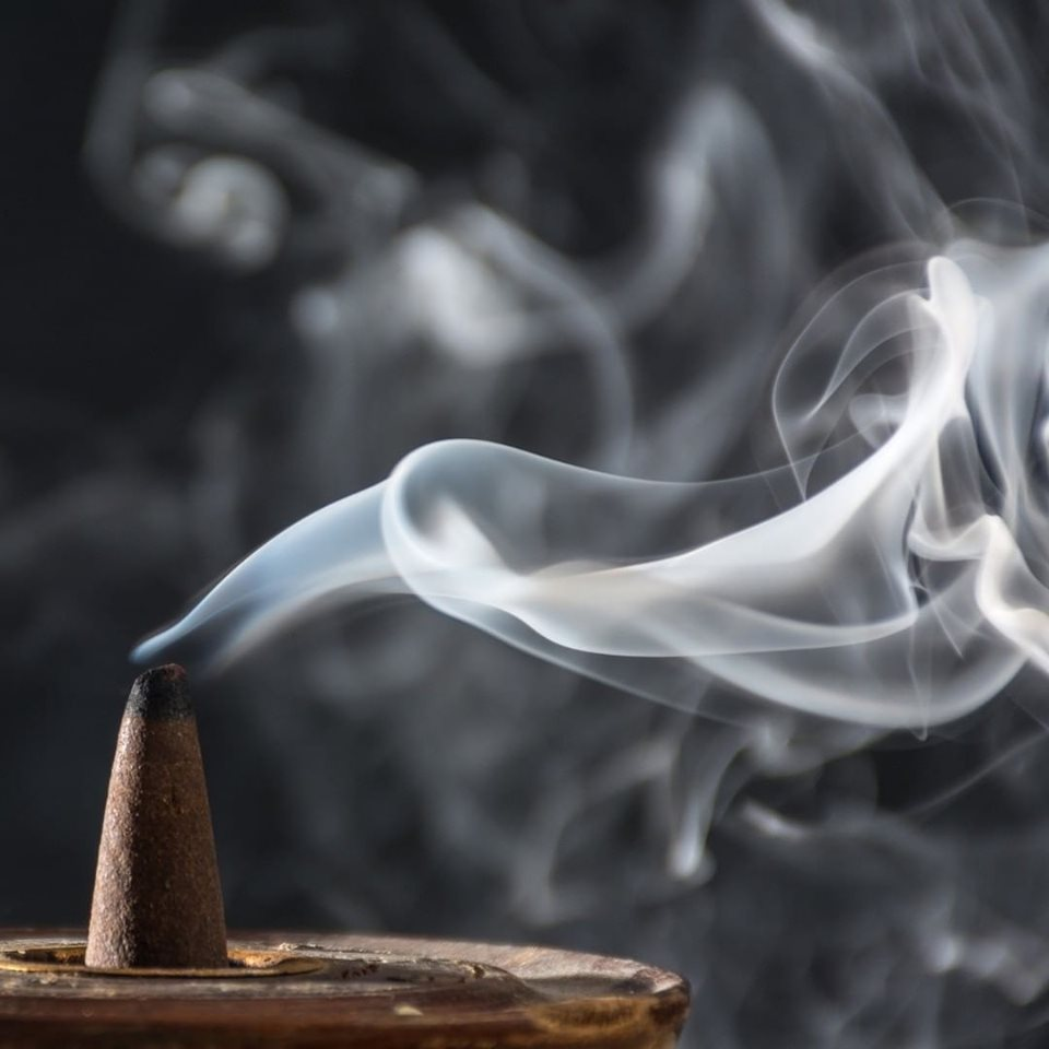 Dhoop – Negative energy door karein aur laayein pavitra aur positive aura ✨