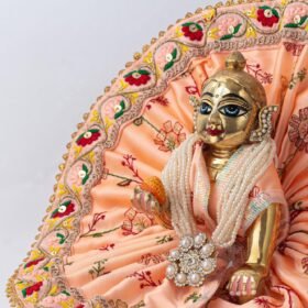 Murti – Ghar mein laayein Bhagwan ki pavitra upasthiti 🙏